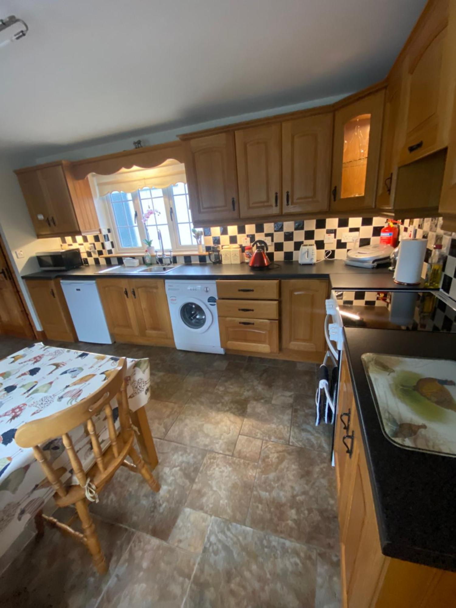 Cheerful 3 Bedroom Country Farm House Ennis Extérieur photo